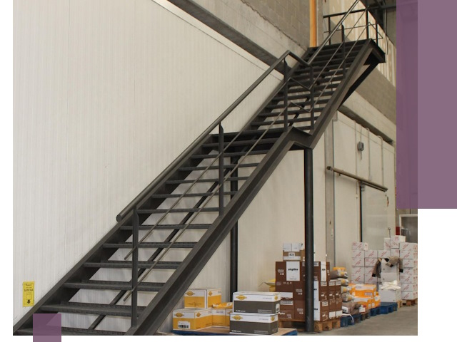 Лестницы для производства в Саранске — изготовление и монтаж