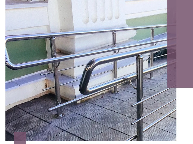 Ограждения пандусов из металла и нержавейки в Саранске