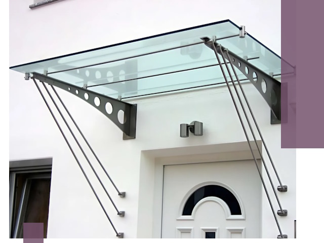 Козырьки над входом под ключ в Саранске — изготовление и монтаж