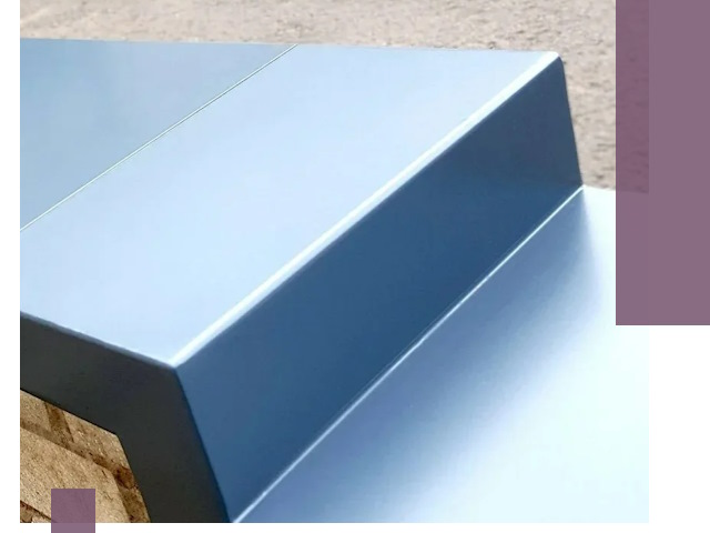 Крышки на парапет в Саранске: изготовление и монтаж под ключ